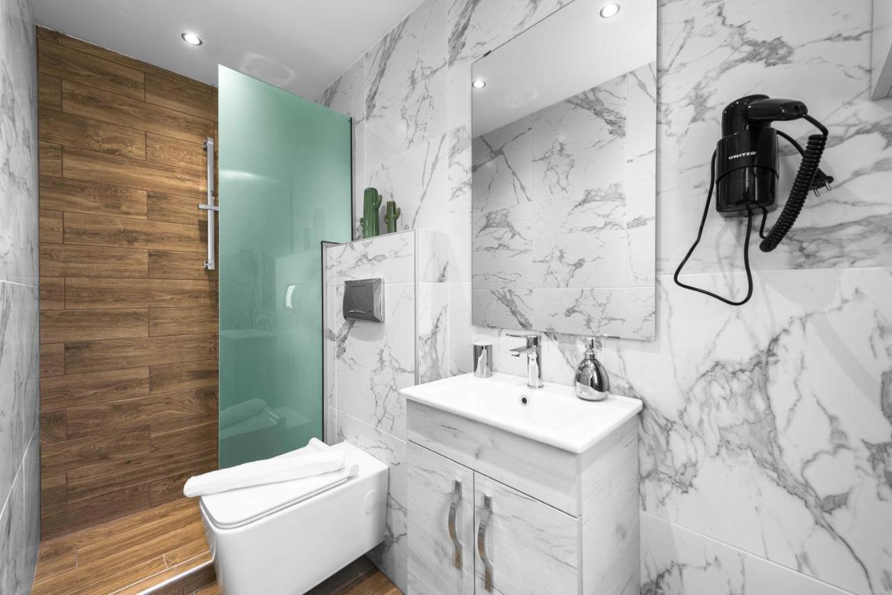 Denizen Boutique Apartments, Nilie Hospitality Mgmt Salonic Exterior foto